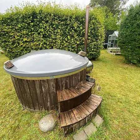 Bright Close To The Sea Yderby