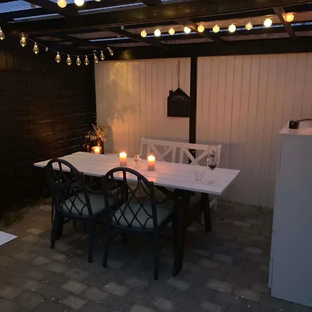 Semesterbostad Bright Close To The Sea Yderby