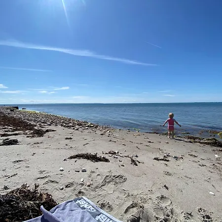 Bright Close To The Sea Semesterbostad Yderby